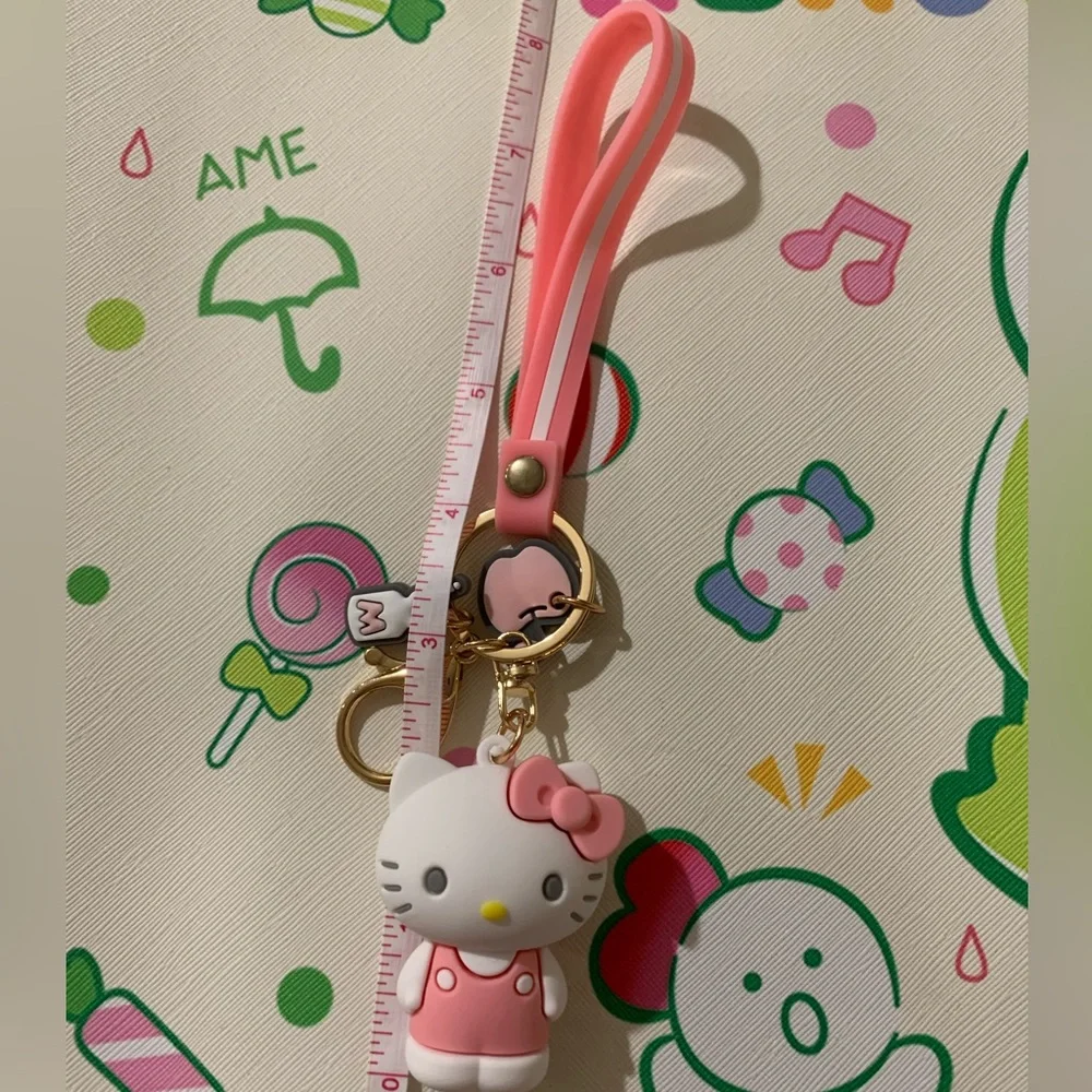 Hello Kitty Pink Keychain - Picture 15 of 16